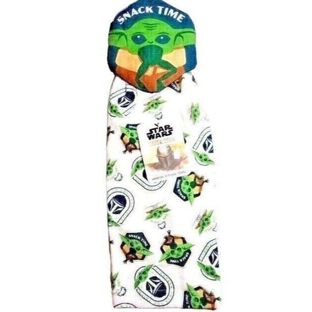 Star Wars Hanging Kitchen Towel Mandalorian Snack Time Baby Yoda Grogu the Child